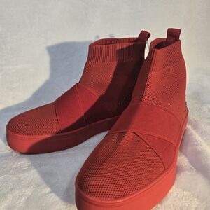 Marc Ecko Red Women's Athletic High-Tops